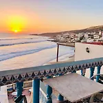 Taghart Point Surf & Yoga