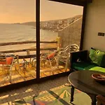 Taghart Point Surf & Yoga